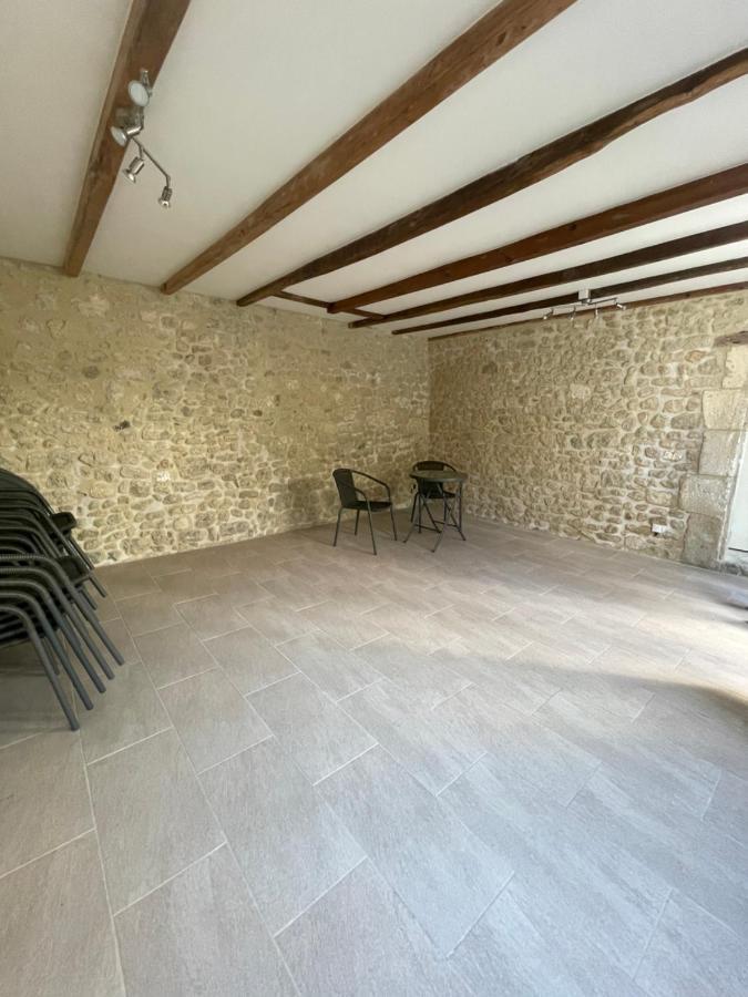 Auberge Du Boisne Villebois-Lavalette Exteriér fotografie